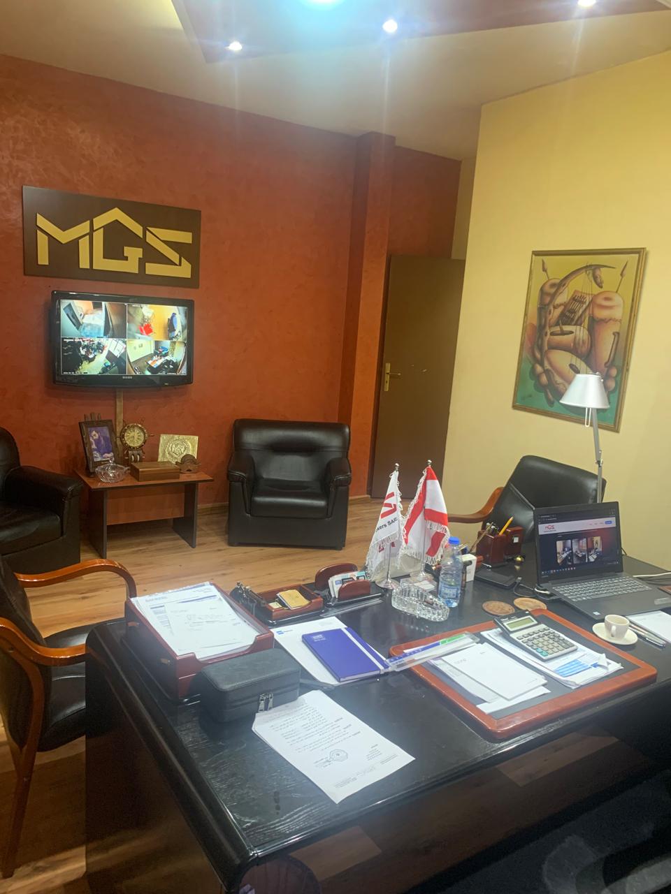 Miled G Saadeh. Room